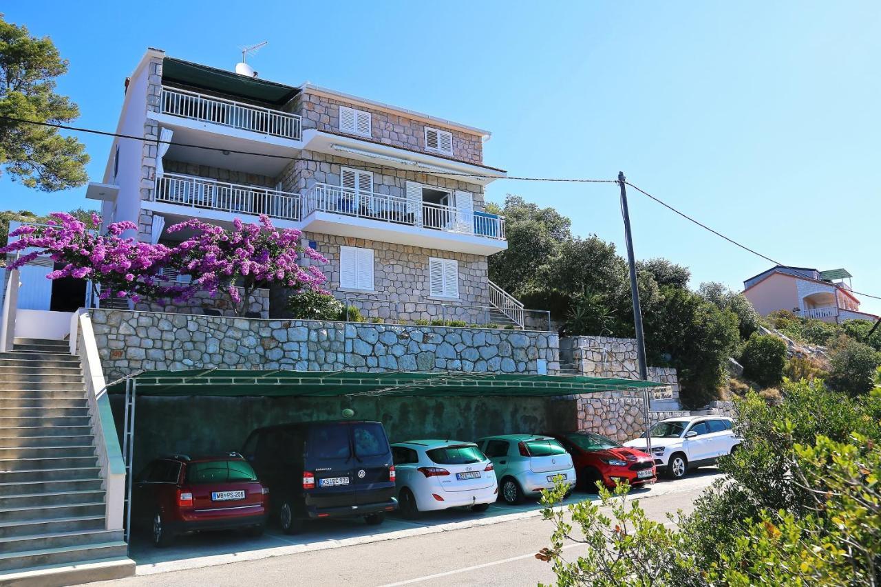Apartments By The Sea Prizba, Korcula - 9255 Экстерьер фото