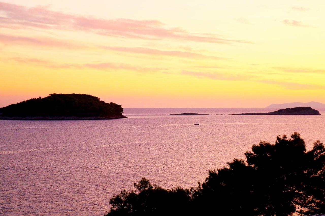 Apartments By The Sea Prizba, Korcula - 9255 Экстерьер фото
